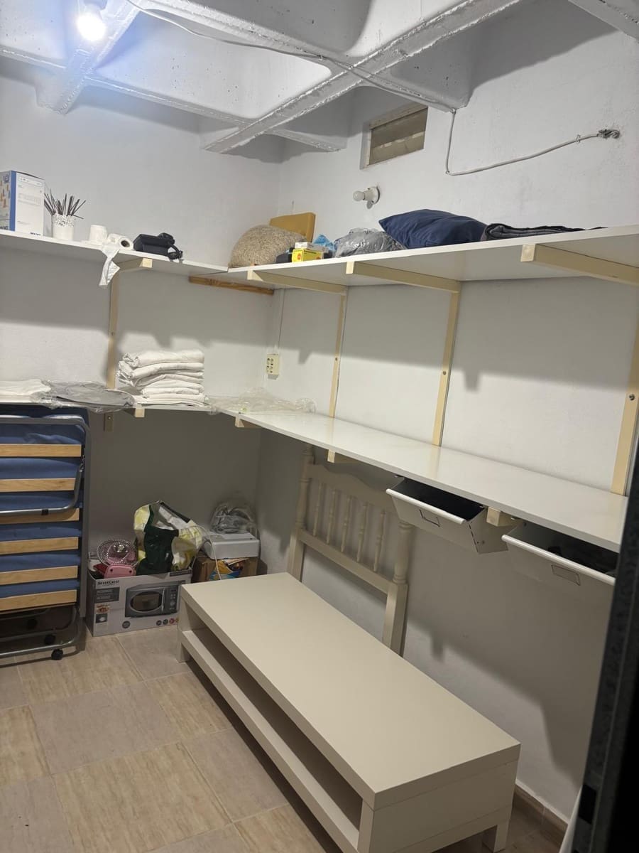 Garage for sale in Benidorm - € 25,000 (Ref: 9410928)
