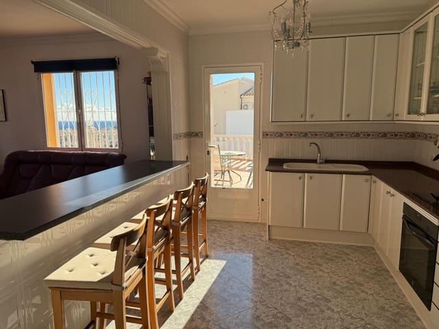 4 sypialnia Willa na sprzedaż w Oltamar - Cucarres, Calpe / Calp z garażem - 716 000 € (Ref: 9414043)