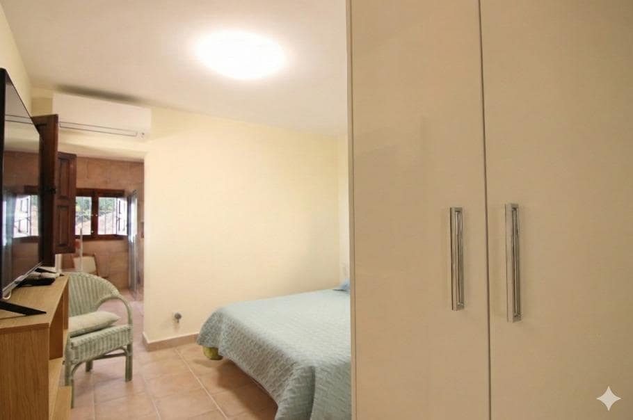 Chalet de 2 habitaciones en Altea en venta con piscina - 1.300.000 € (Ref: 9415857)