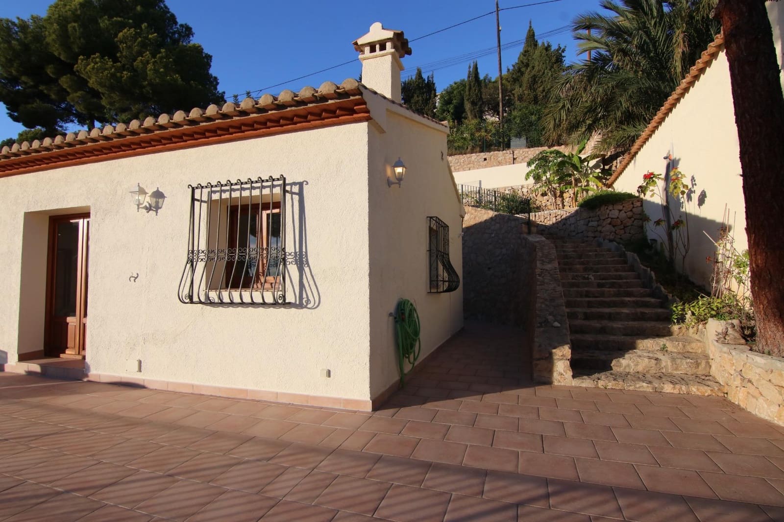 Chalet de 2 habitaciones en Altea en venta con piscina - 1.300.000 € (Ref: 9415857)
