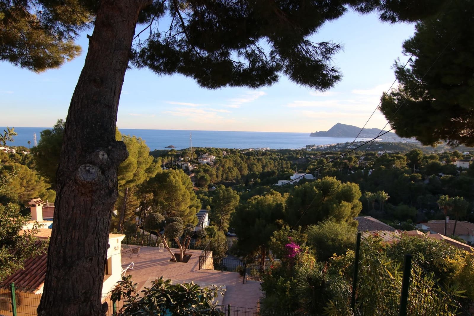 Chalet de 2 habitaciones en Altea en venta con piscina - 1.300.000 € (Ref: 9415857)