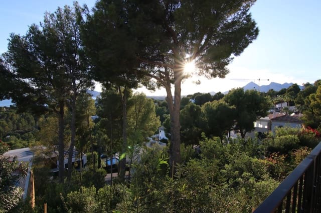 2 sypialnia Willa na sprzedaż w Altea z basenem - 1 300 000 € (Ref: 9415857)