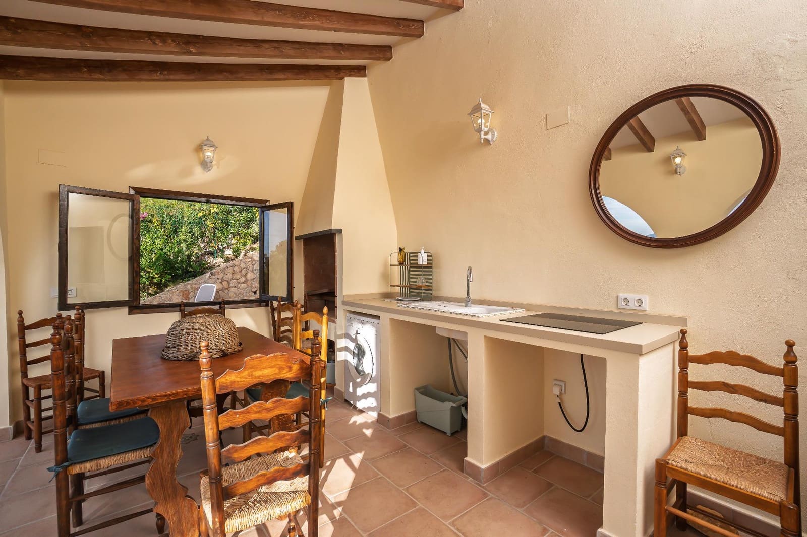 2 makuuhuone Huvila myytävänä paikassa Altea mukana uima-altaan - 1 300 000 € (Ref: 9415857)