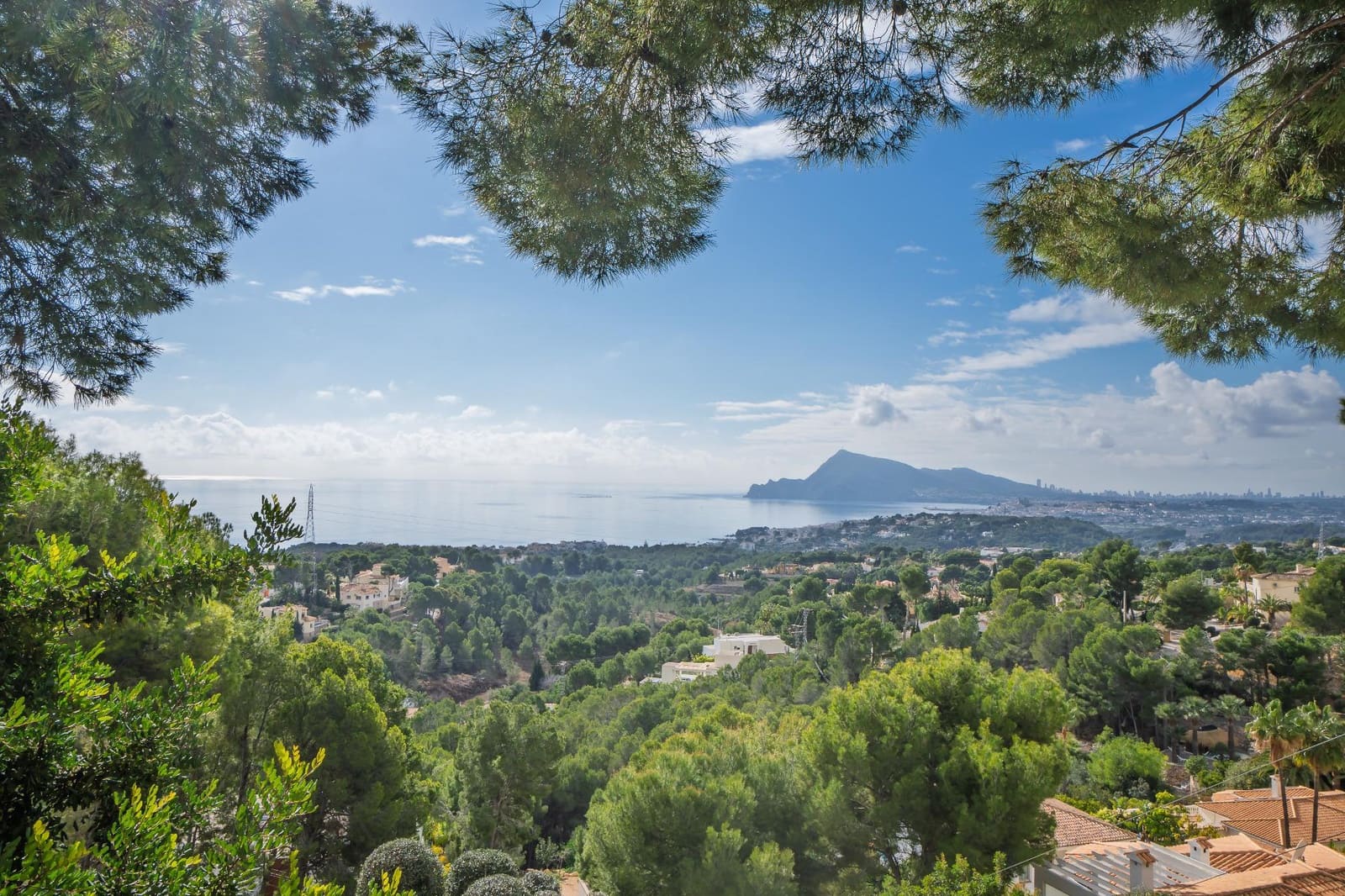 2 makuuhuone Huvila myytävänä paikassa Altea mukana uima-altaan - 1 300 000 € (Ref: 9415857)