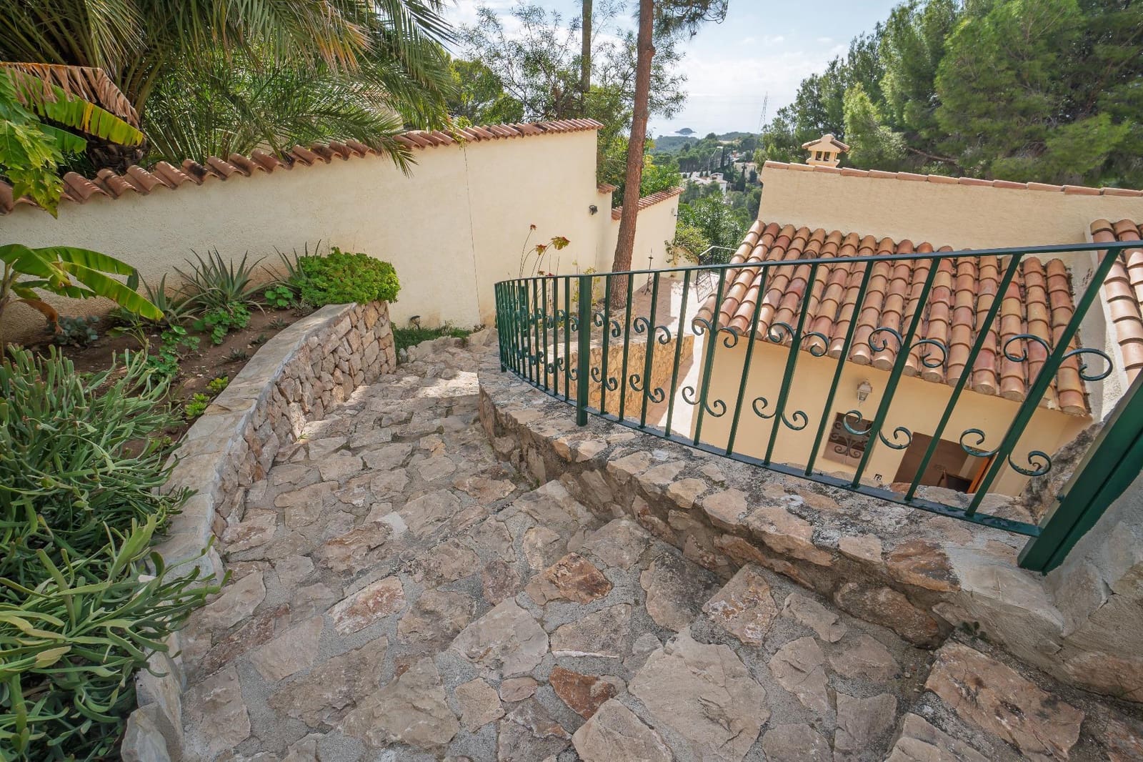 2 makuuhuone Huvila myytävänä paikassa Altea mukana uima-altaan - 1 300 000 € (Ref: 9415857)