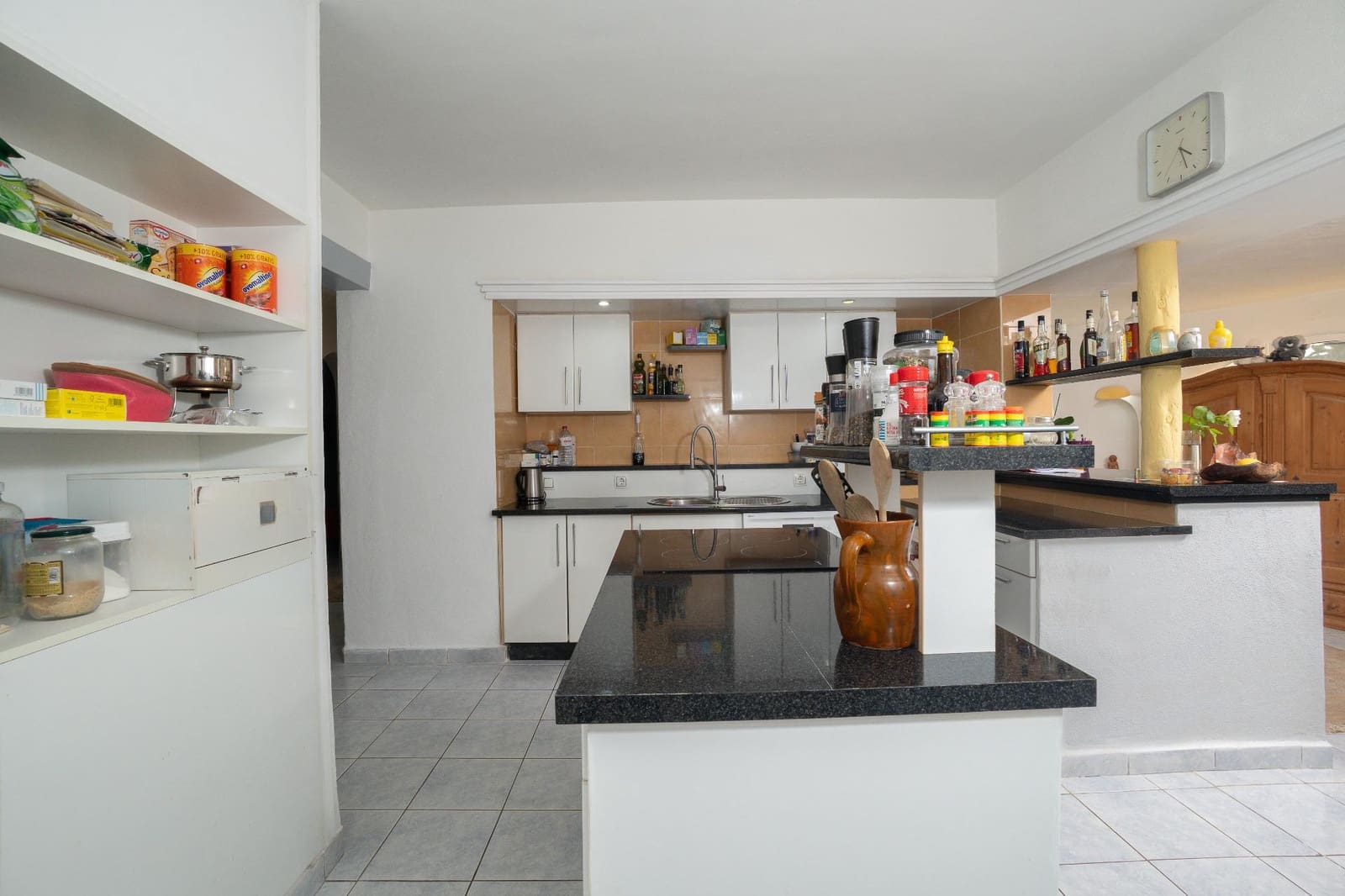 4 soveværelse Villa til salg i Benissa med swimmingpool garage - € 675.000 (Ref: 9427139)