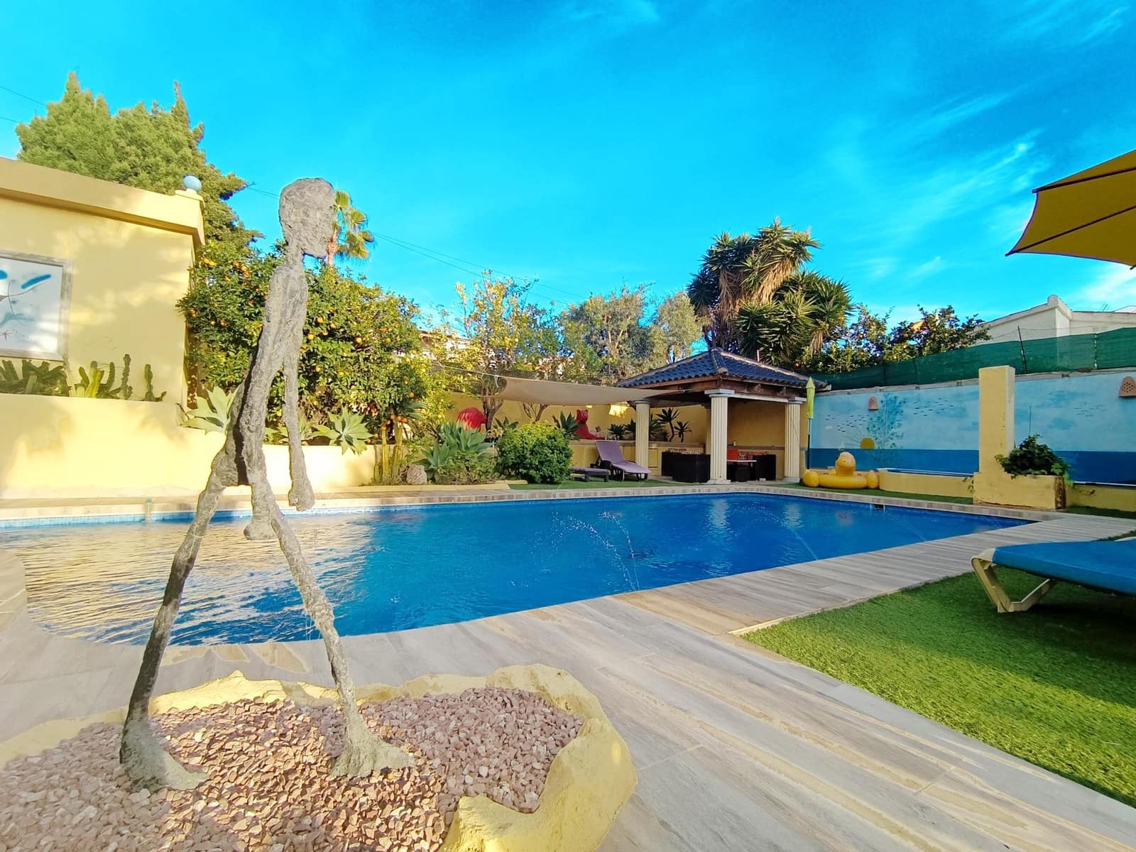 4 soveværelse Villa til salg i Benissa med swimmingpool garage - € 675.000 (Ref: 9427139)