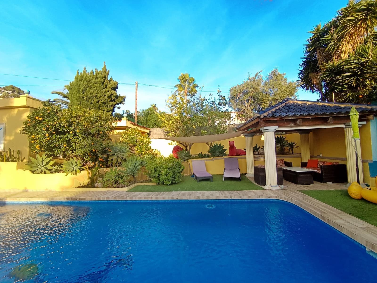 4 soveværelse Villa til salg i Benissa med swimmingpool garage - € 675.000 (Ref: 9427139)