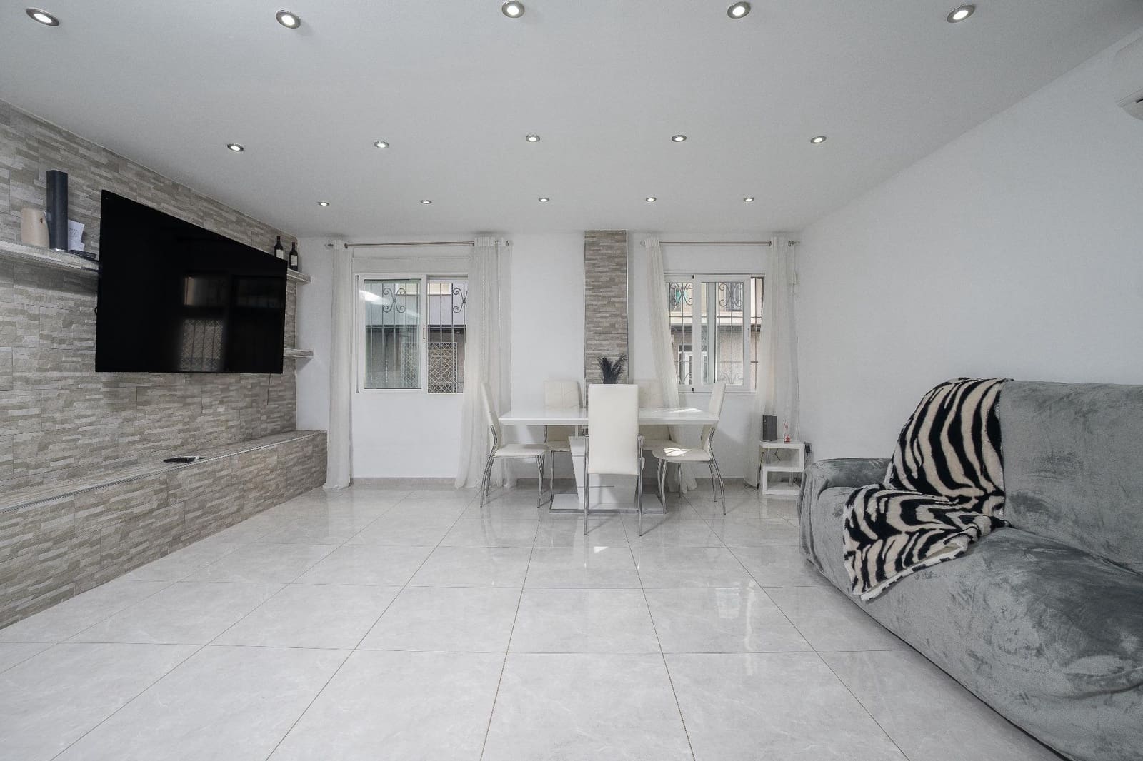 2 quarto Apartamento para venda em La Villajoyosa / Vila Joiosa - 170 000 € (Ref: 9427140)