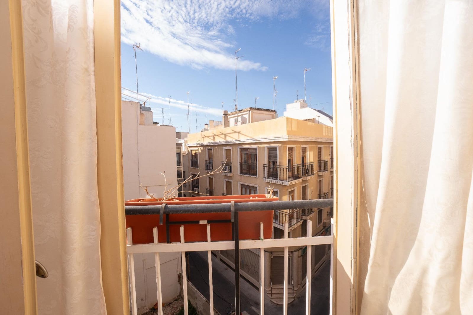 2 bedroom Flat for sale in Elche / Elx - € 145,000 (Ref: 9431238)