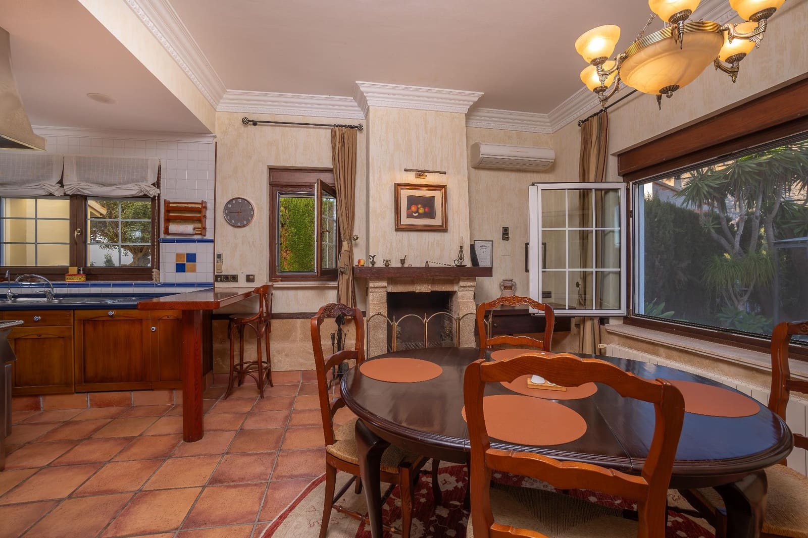 3 sypialnia Willa na sprzedaż w Javea / Xabia z basenem garażem - 1 290 000 € (Ref: 9433368)