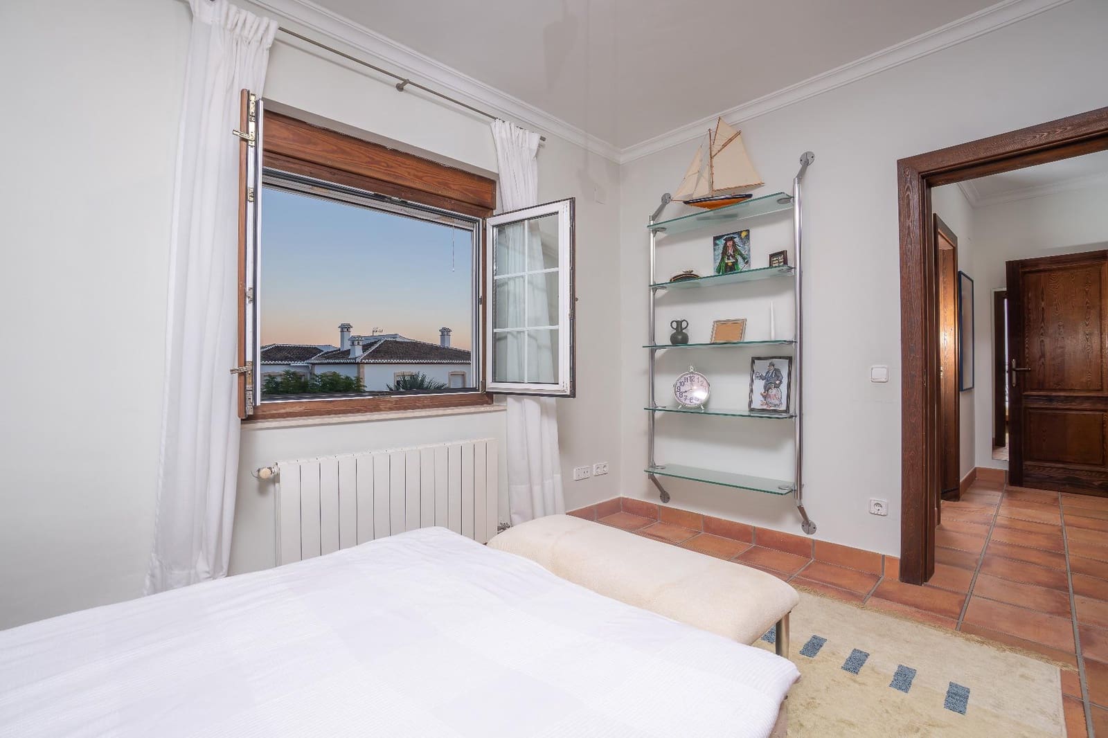 3 sypialnia Willa na sprzedaż w Javea / Xabia z basenem garażem - 1 290 000 € (Ref: 9433368)