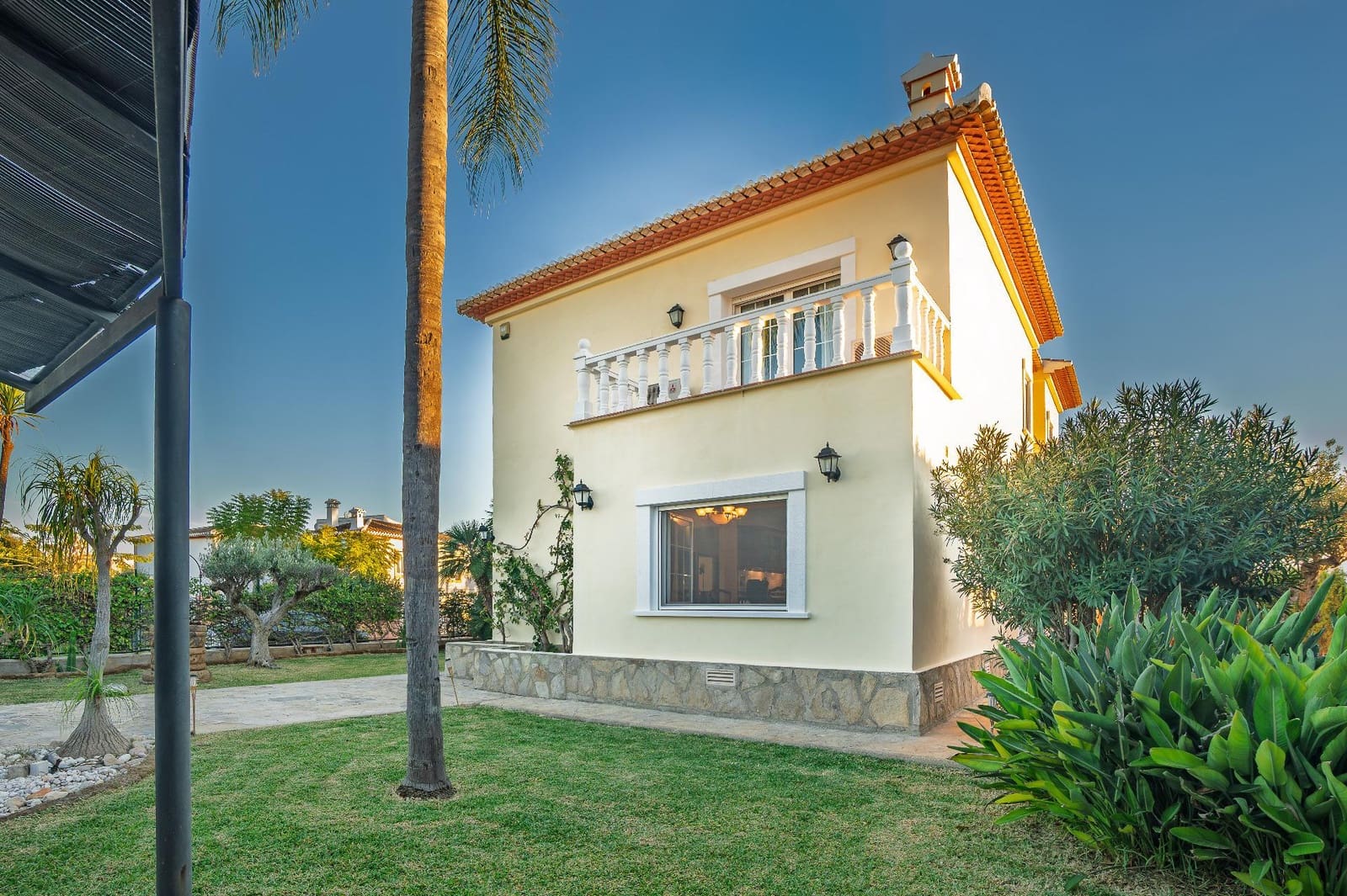 3 soveværelse Villa til salg i Javea / Xabia med swimmingpool garage - € 1.290.000 (Ref: 9433368)