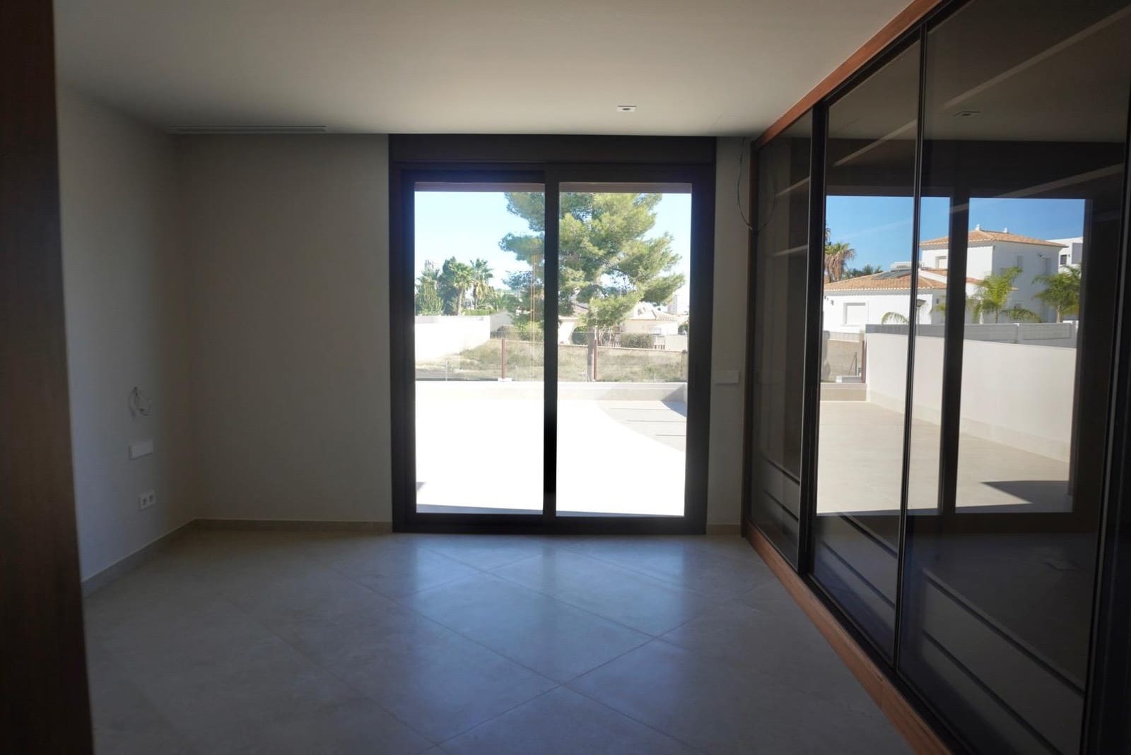 5 Zimmer Villa zu verkaufen in Calpe / Calp mit Pool Garage - 1.550.000 € (Ref: 9433370)