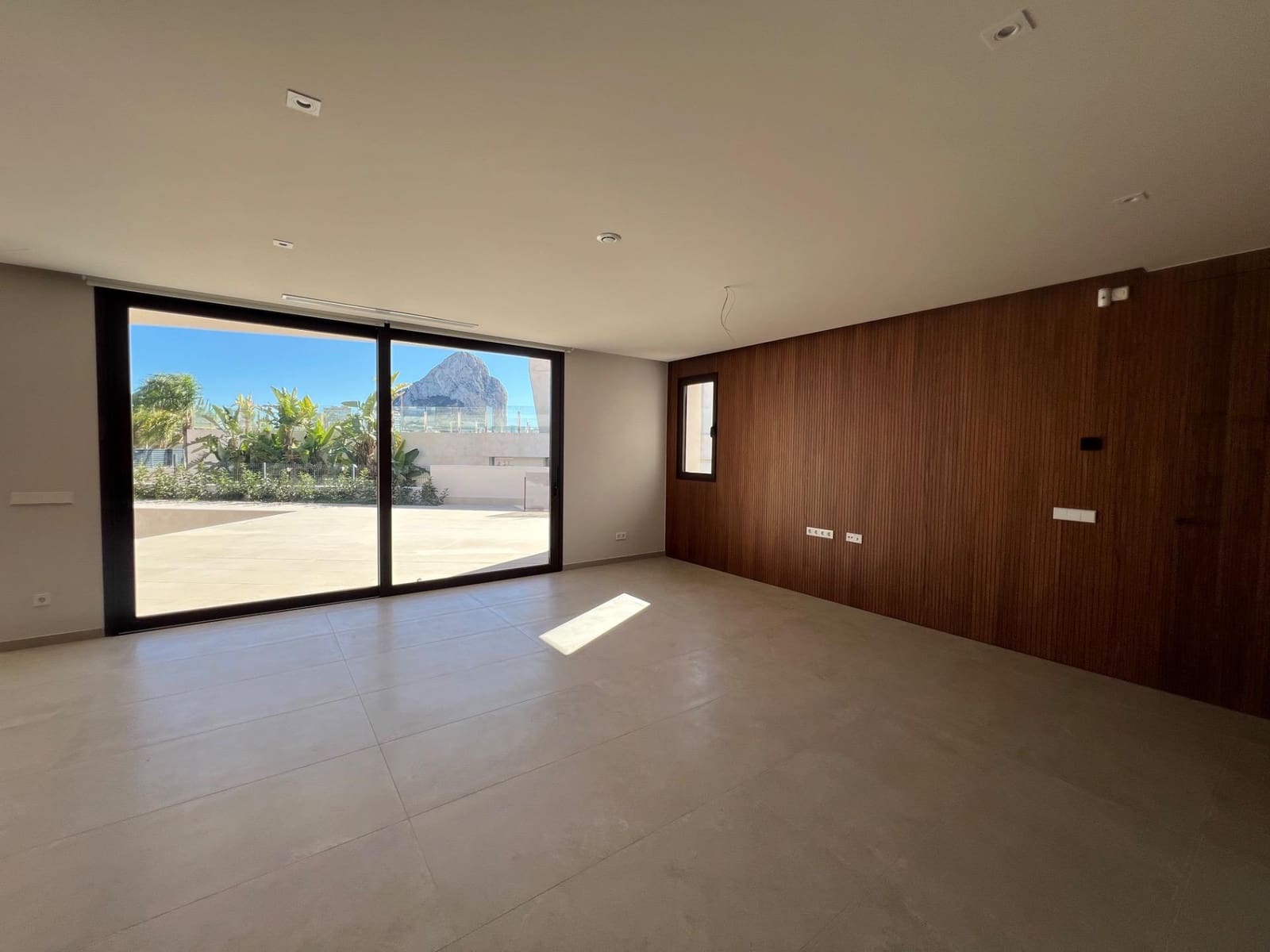 5 Zimmer Villa zu verkaufen in Calpe / Calp mit Pool Garage - 1.550.000 € (Ref: 9433370)