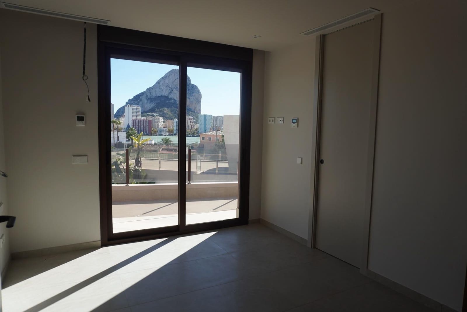 5 Zimmer Villa zu verkaufen in Calpe / Calp mit Pool Garage - 1.550.000 € (Ref: 9433370)