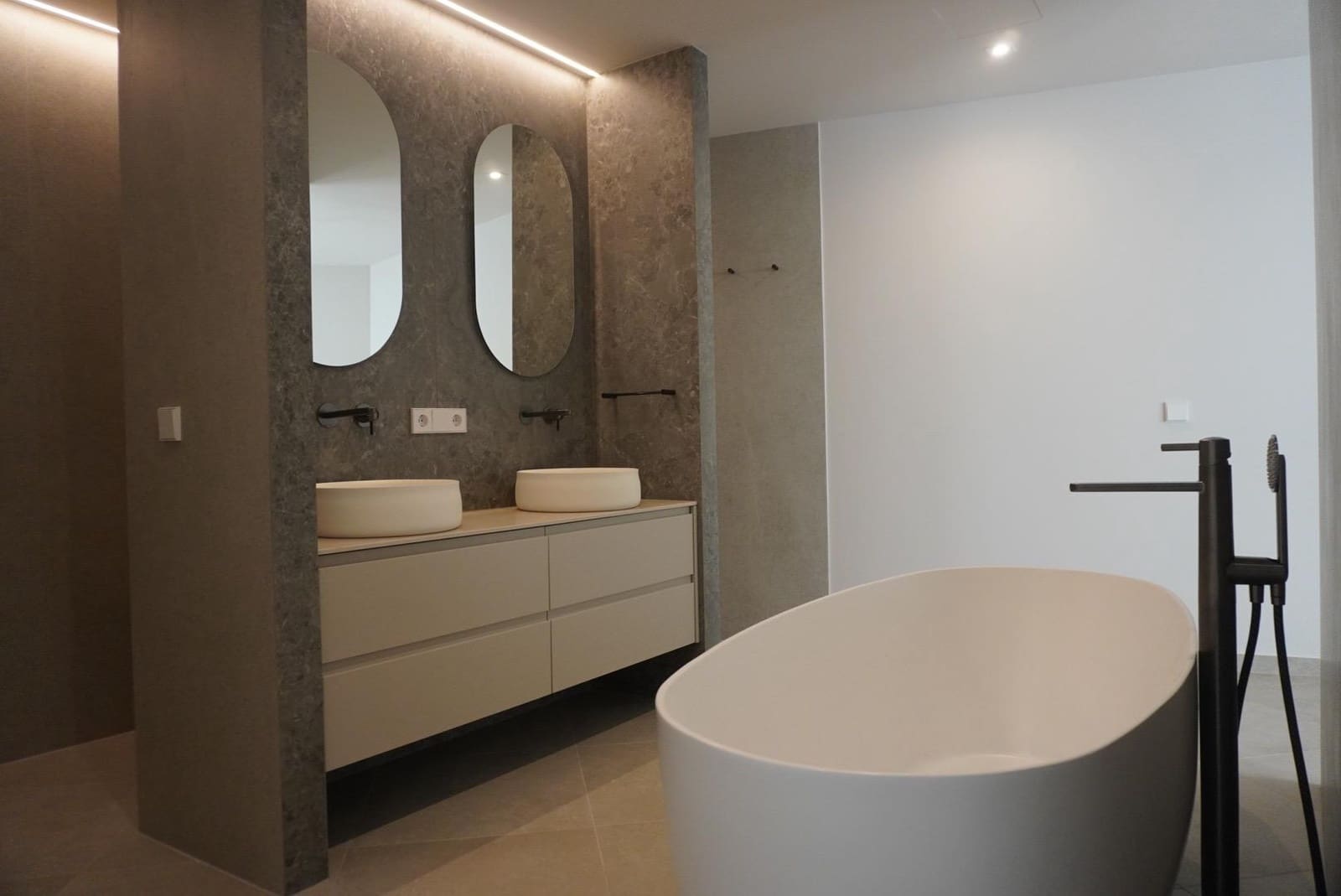 5 Zimmer Villa zu verkaufen in Calpe / Calp mit Pool Garage - 1.550.000 € (Ref: 9433370)