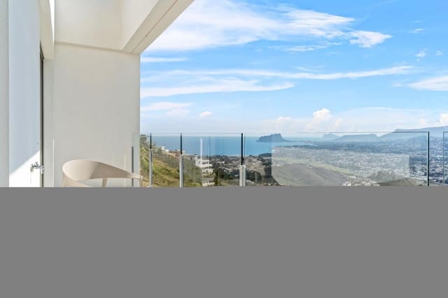 Chalet de 3 habitaciones en Benitachell / Benitatxell en venta con piscina - 1.691.000 € (Ref: 9437698)