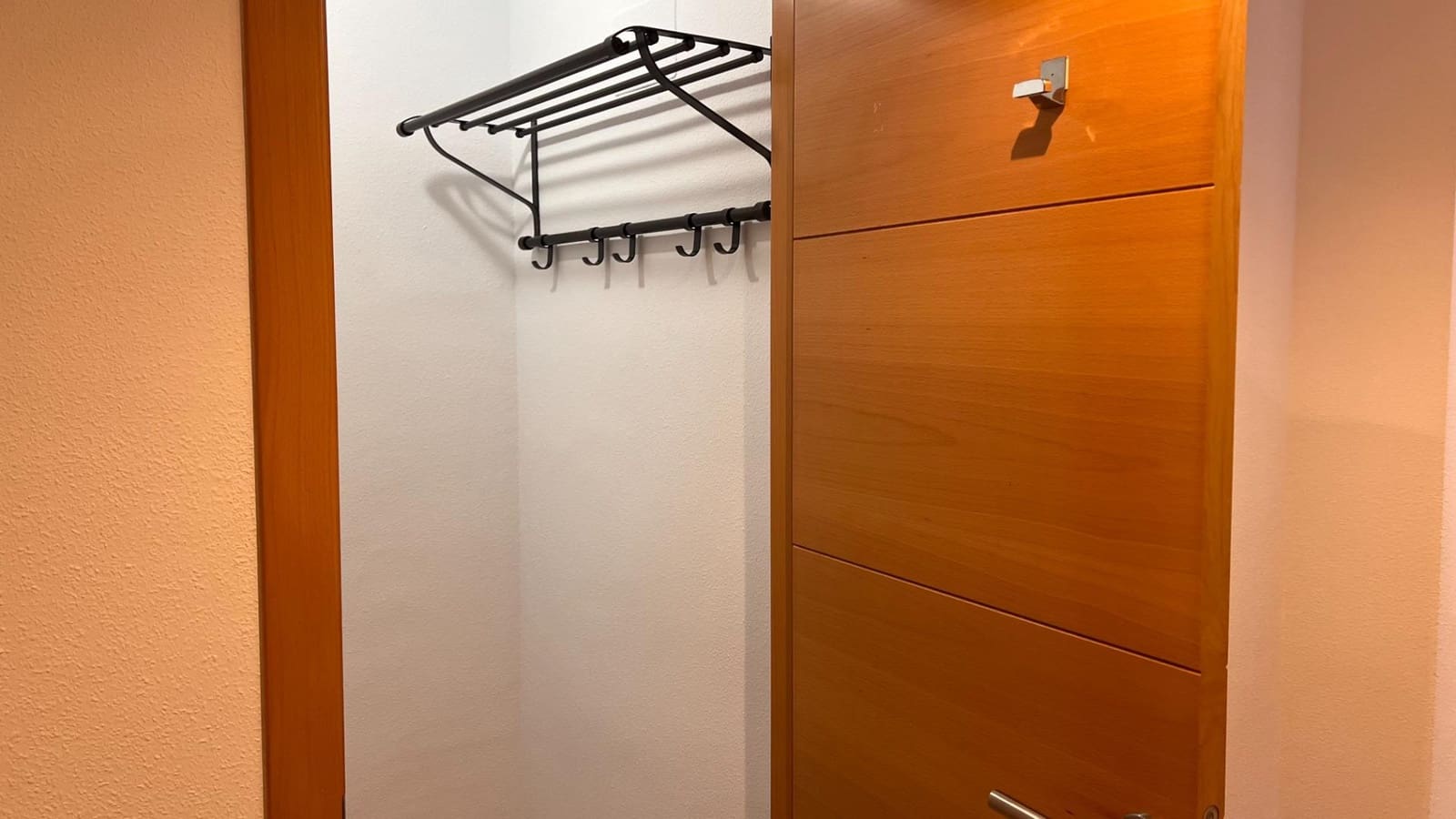 3 quarto Apartamento para arrendar em Alicante cidade com piscina - 1 200 € (Ref: 9440055)