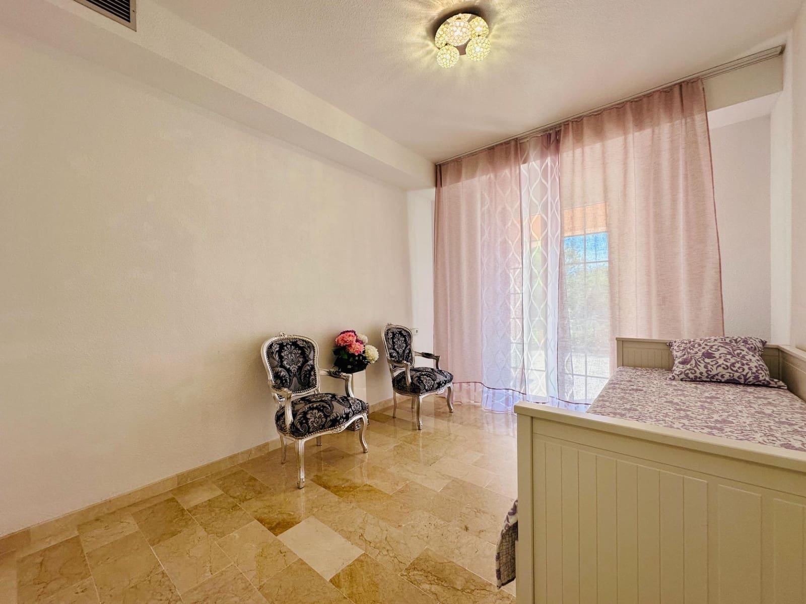 4 bedroom Villa for sale in Finestrat with pool - € 1,150,000 (Ref: 9441888)