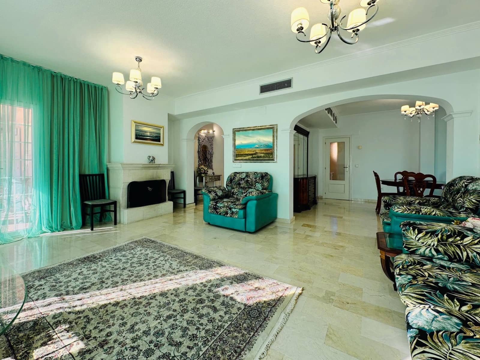 4 bedroom Villa for sale in Finestrat with pool - € 1,150,000 (Ref: 9441888)