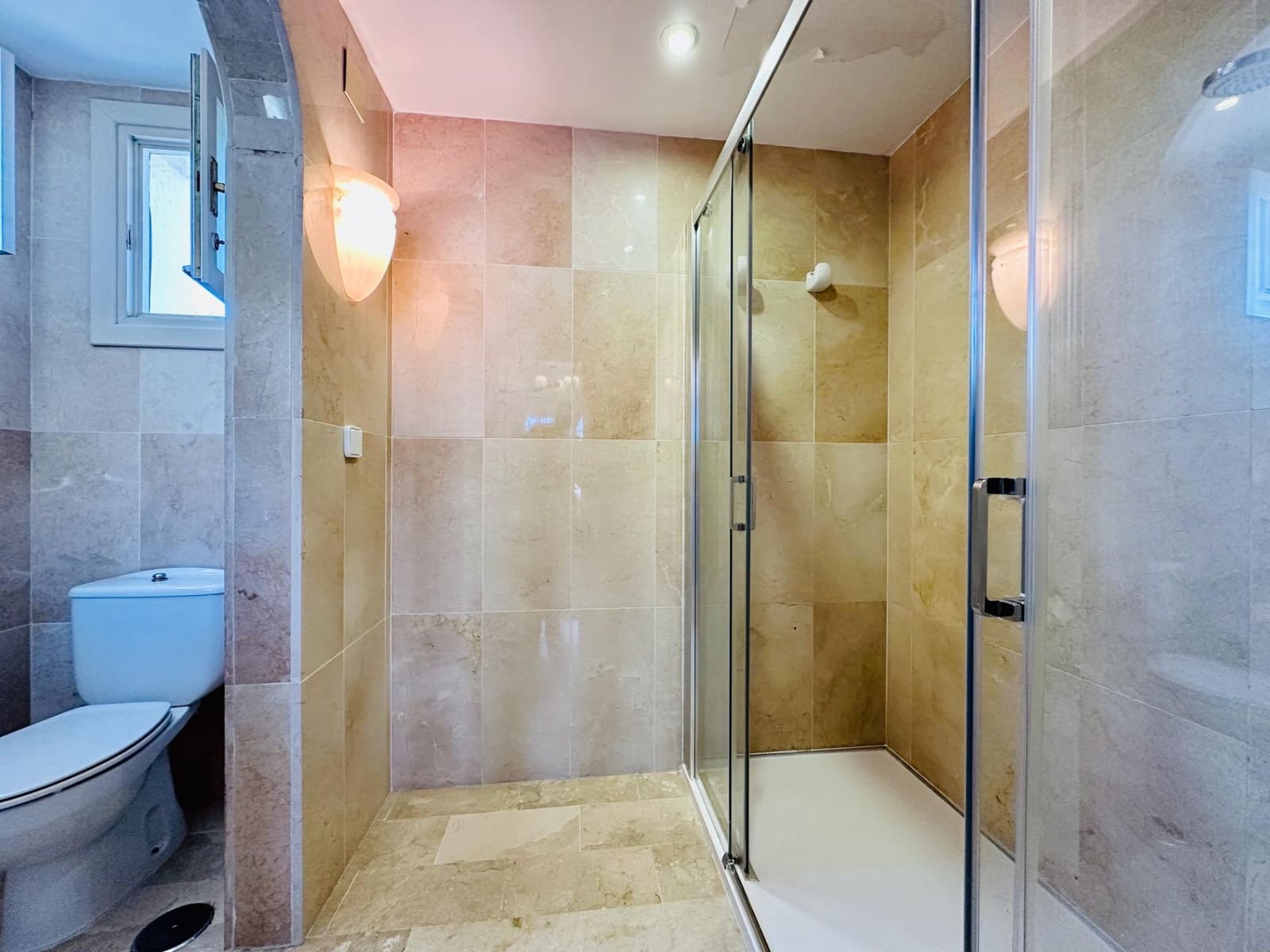 4 bedroom Villa for sale in Finestrat with pool - € 1,150,000 (Ref: 9441888)