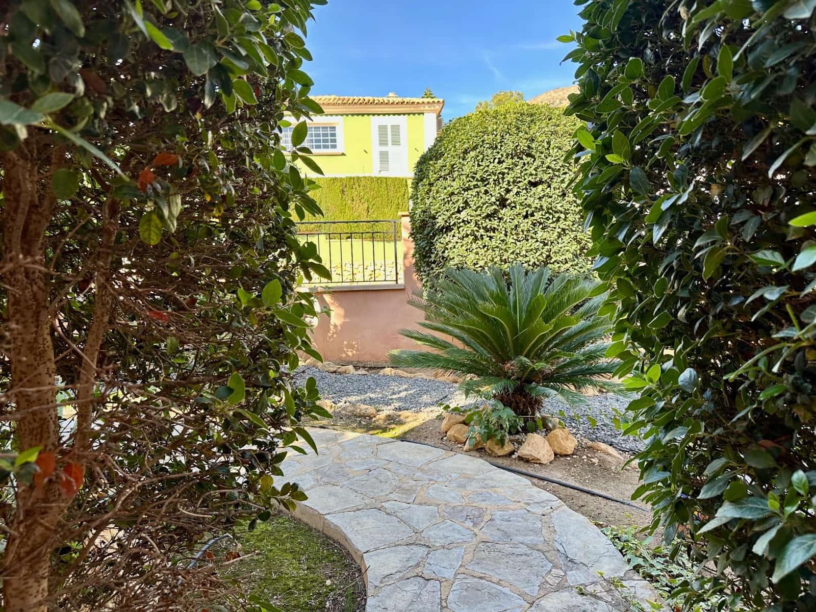 4 bedroom Villa for sale in Finestrat with pool - € 1,150,000 (Ref: 9441888)