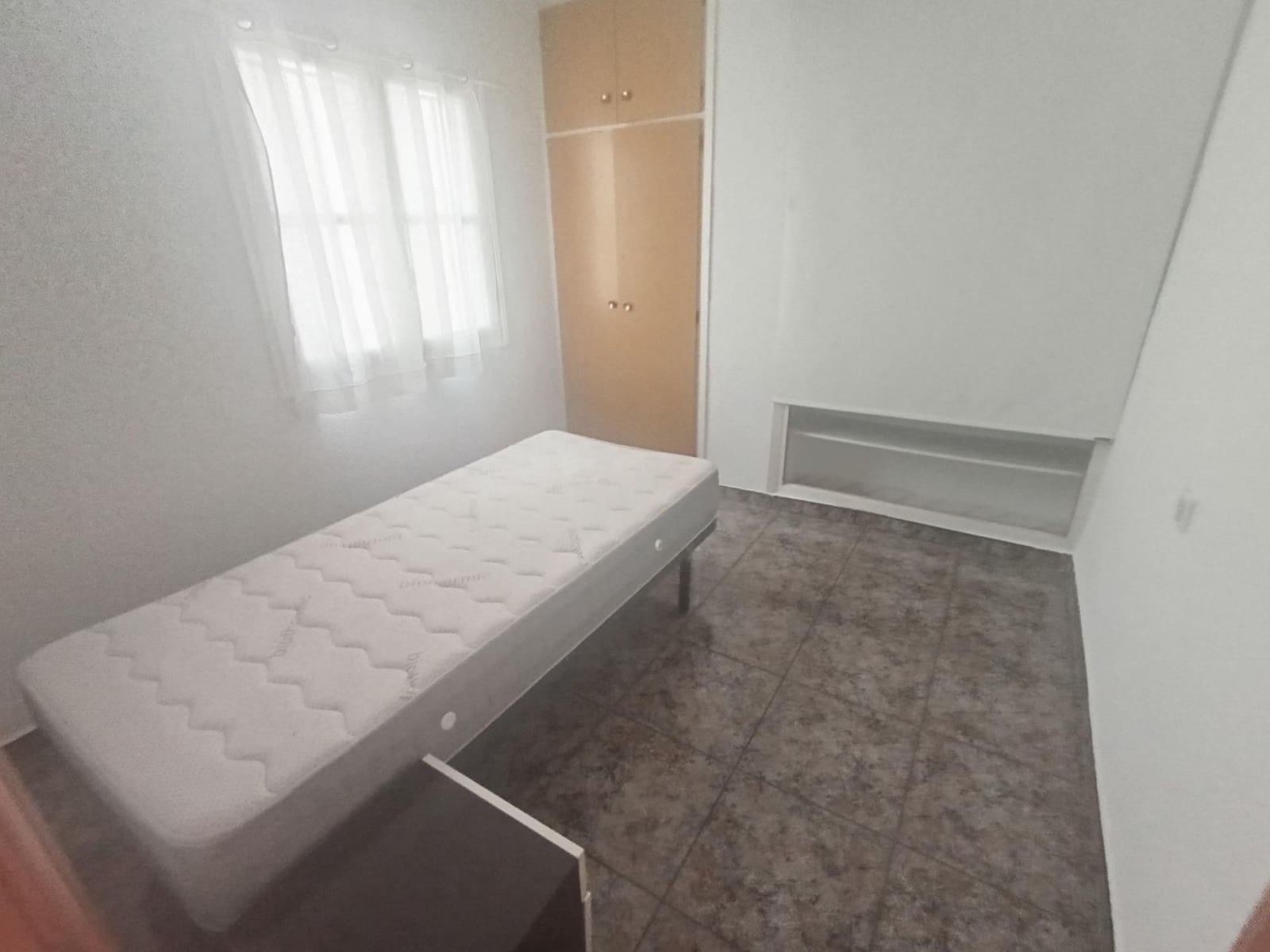 3 soverom Leilighet til leie i Elche / Elx - € 800 (Ref: 9446286)