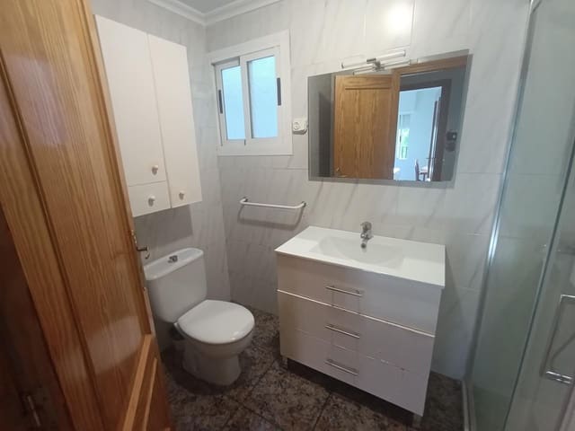 3 soverom Leilighet til leie i Elche / Elx - € 800 (Ref: 9446286)