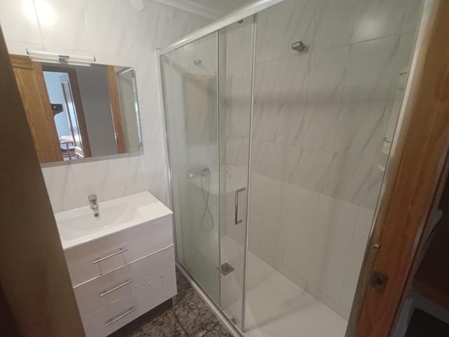 3 soverom Leilighet til leie i Elche / Elx - € 800 (Ref: 9446286)