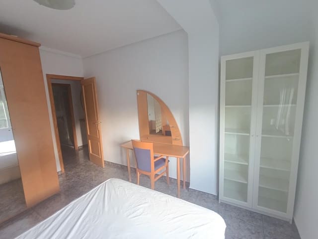 3 soverom Leilighet til leie i Elche / Elx - € 800 (Ref: 9446286)