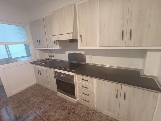 3 soverom Leilighet til leie i Elche / Elx - € 800 (Ref: 9446286)