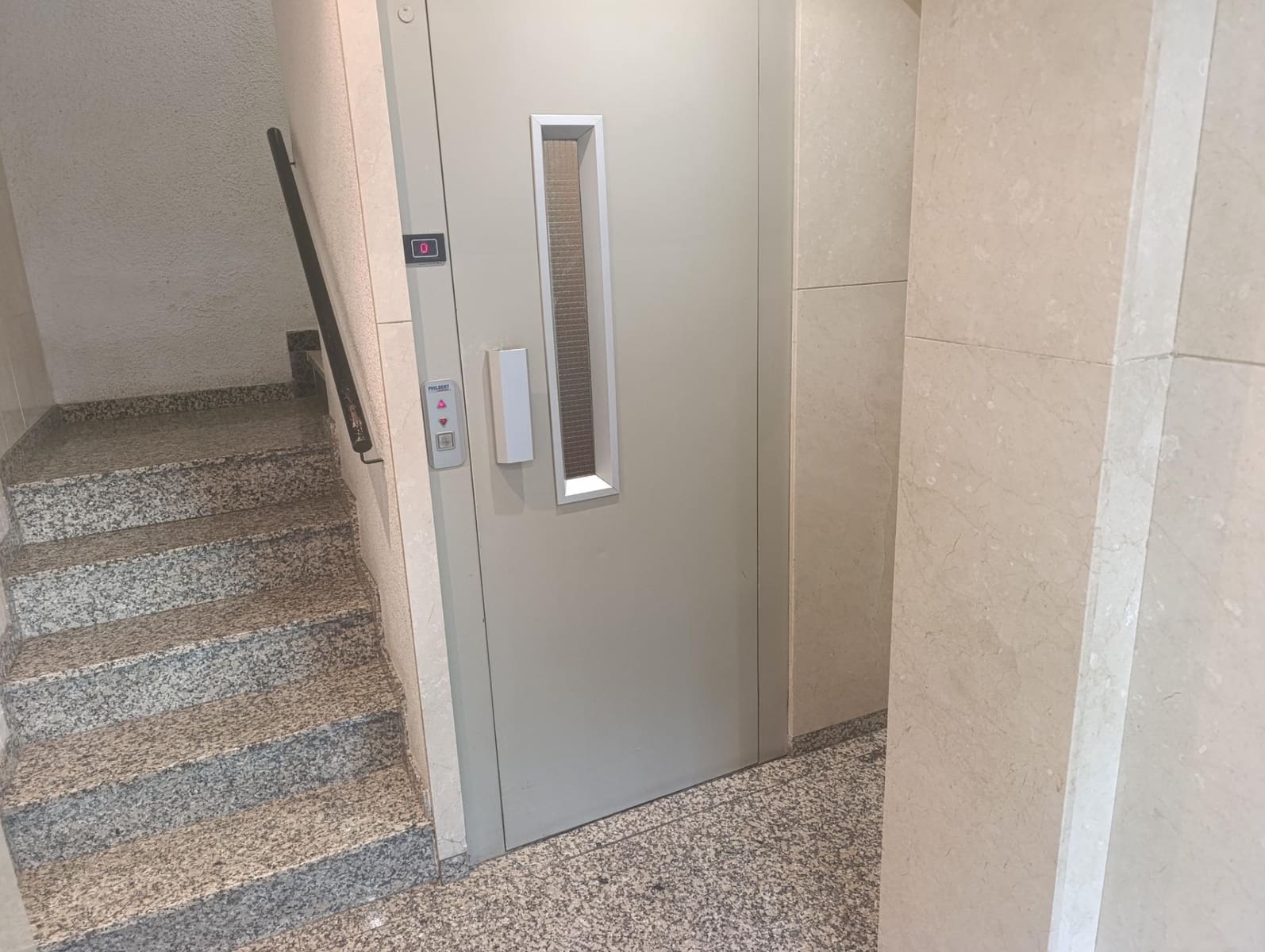 3 soverom Leilighet til leie i Elche / Elx - € 800 (Ref: 9446286)