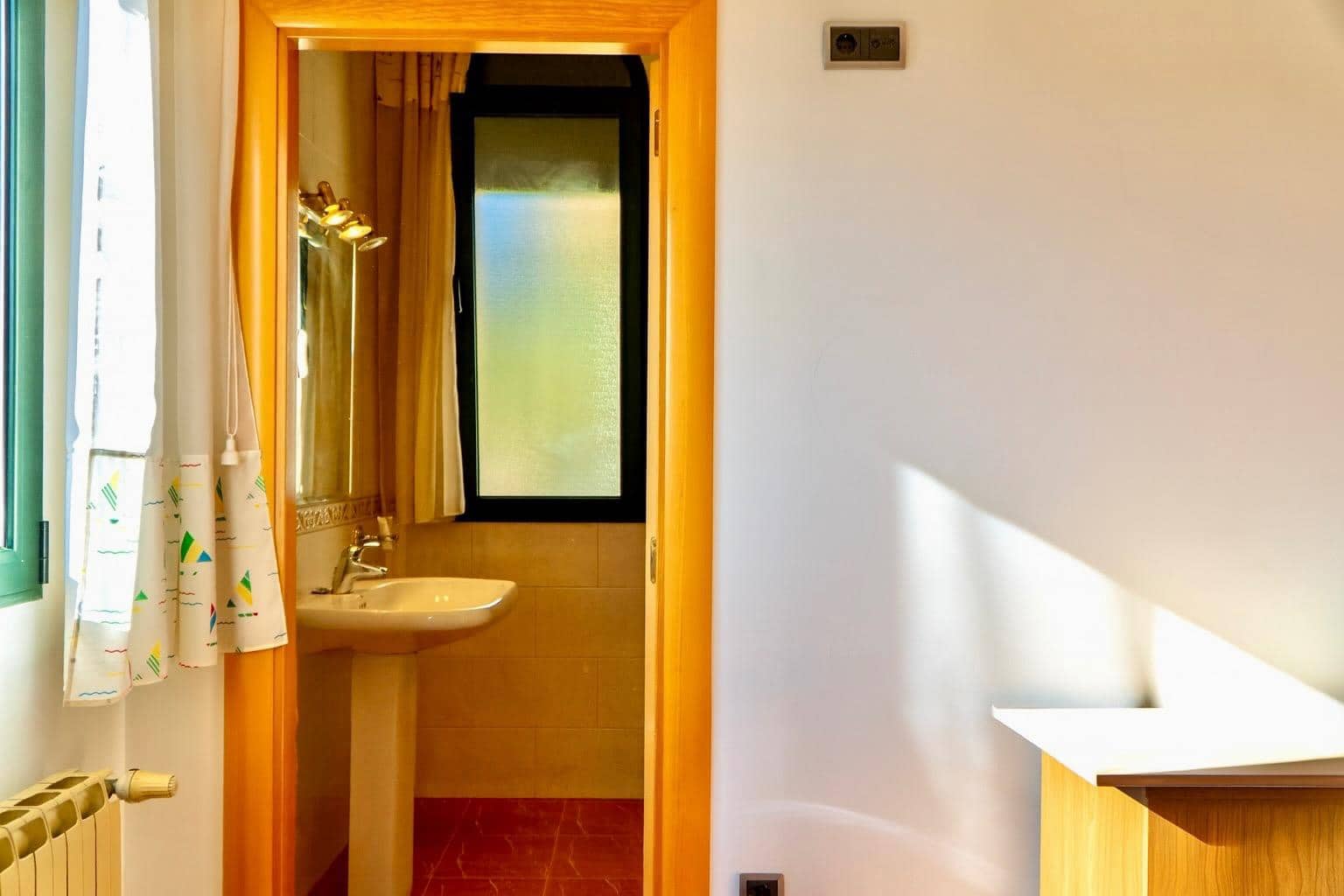 Chalet de 3 habitaciones en Cocentaina en venta con piscina garaje - 750.000 € (Ref: 9446287)