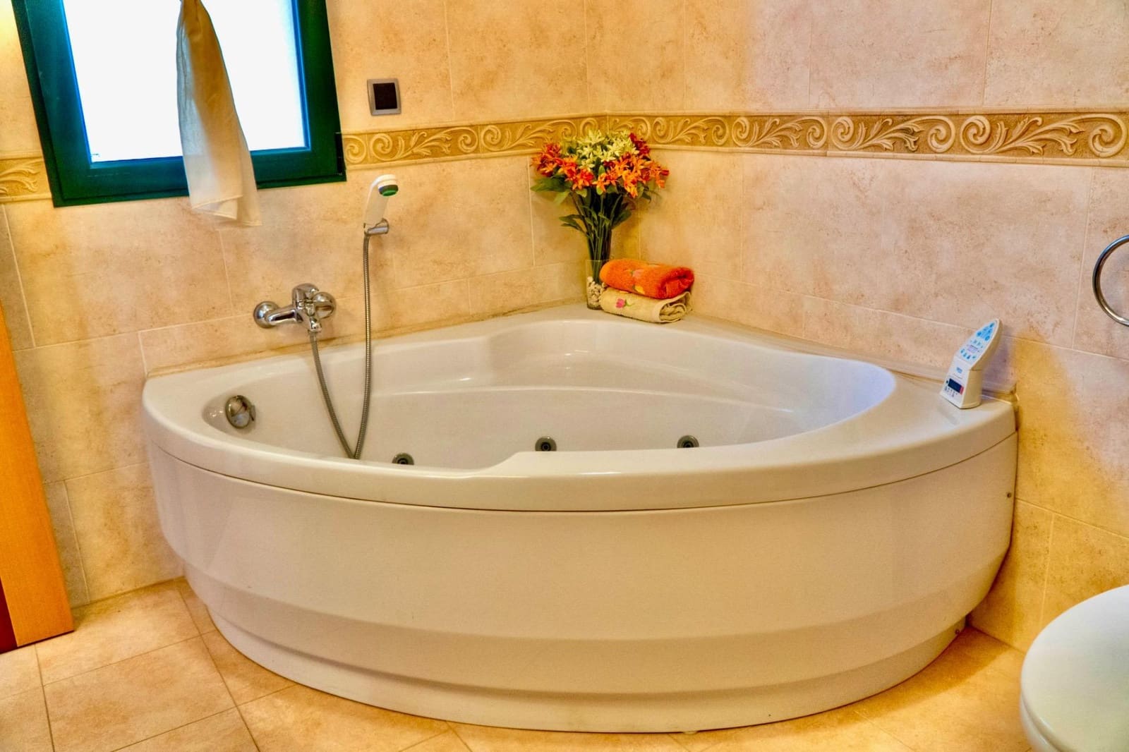 Chalet de 3 habitaciones en Cocentaina en venta con piscina garaje - 750.000 € (Ref: 9446287)