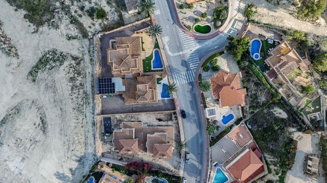 5 sypialnia Willa na sprzedaż w El Campello - 800 000 € (Ref: 9449018)