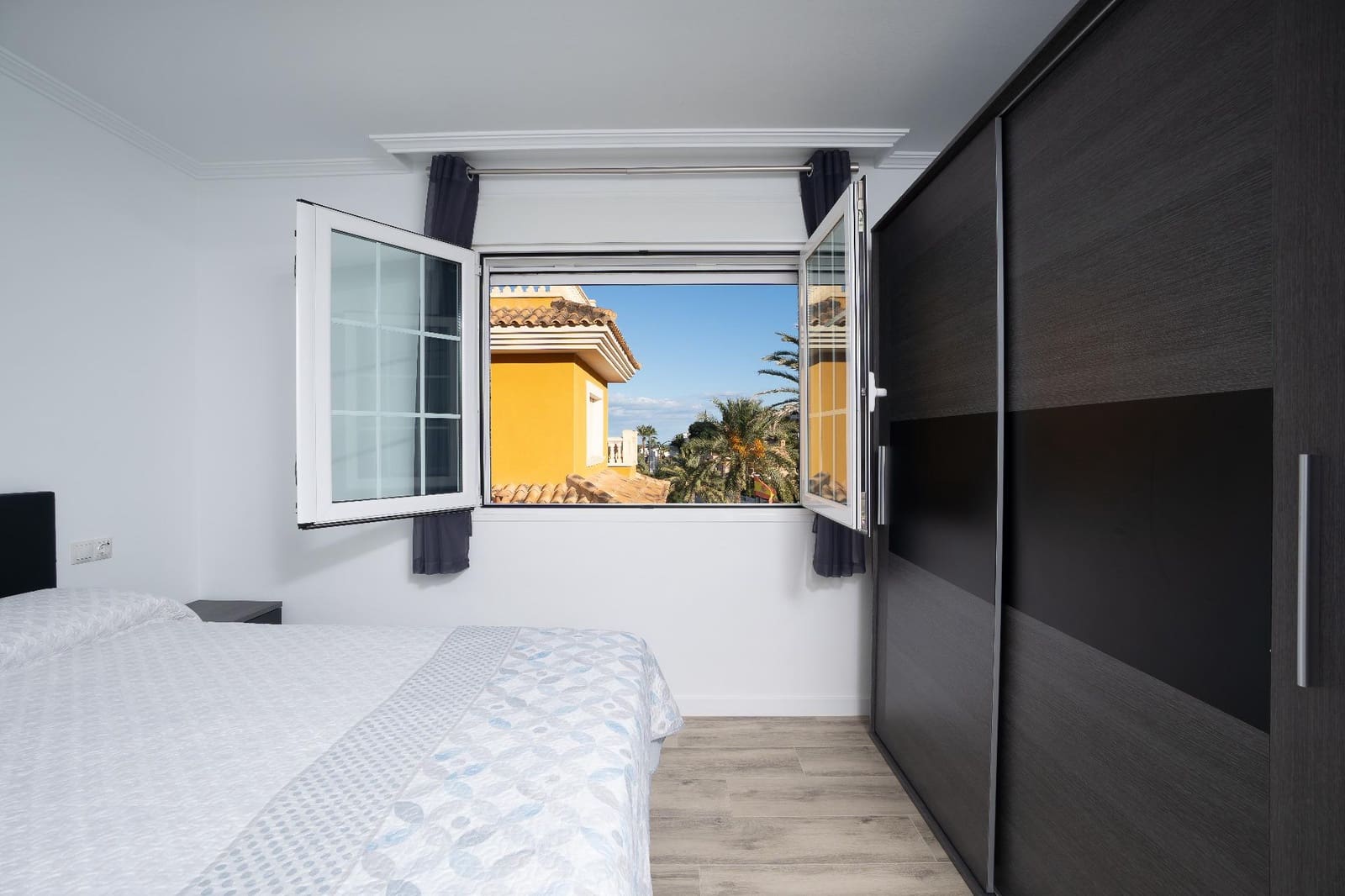 5 sypialnia Willa na sprzedaż w El Campello - 800 000 € (Ref: 9449018)