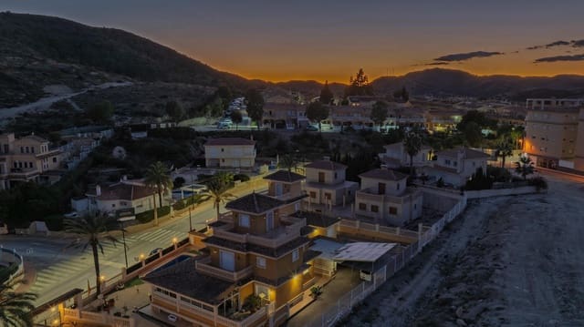 5 sypialnia Willa na sprzedaż w El Campello - 800 000 € (Ref: 9449018)