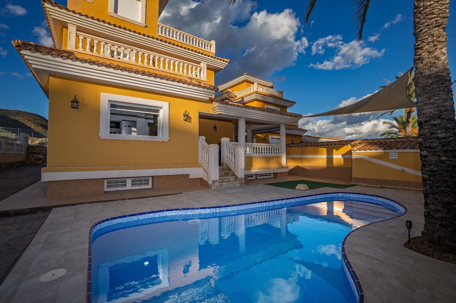 5 sypialnia Willa na sprzedaż w El Campello - 800 000 € (Ref: 9449018)