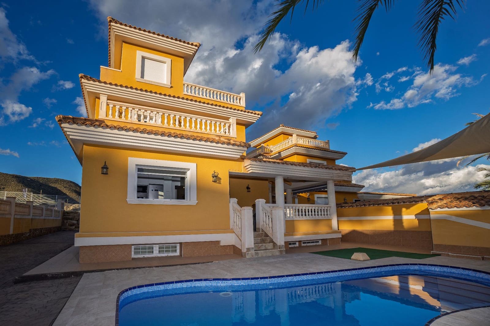 5 sypialnia Willa na sprzedaż w El Campello - 800 000 € (Ref: 9449018)