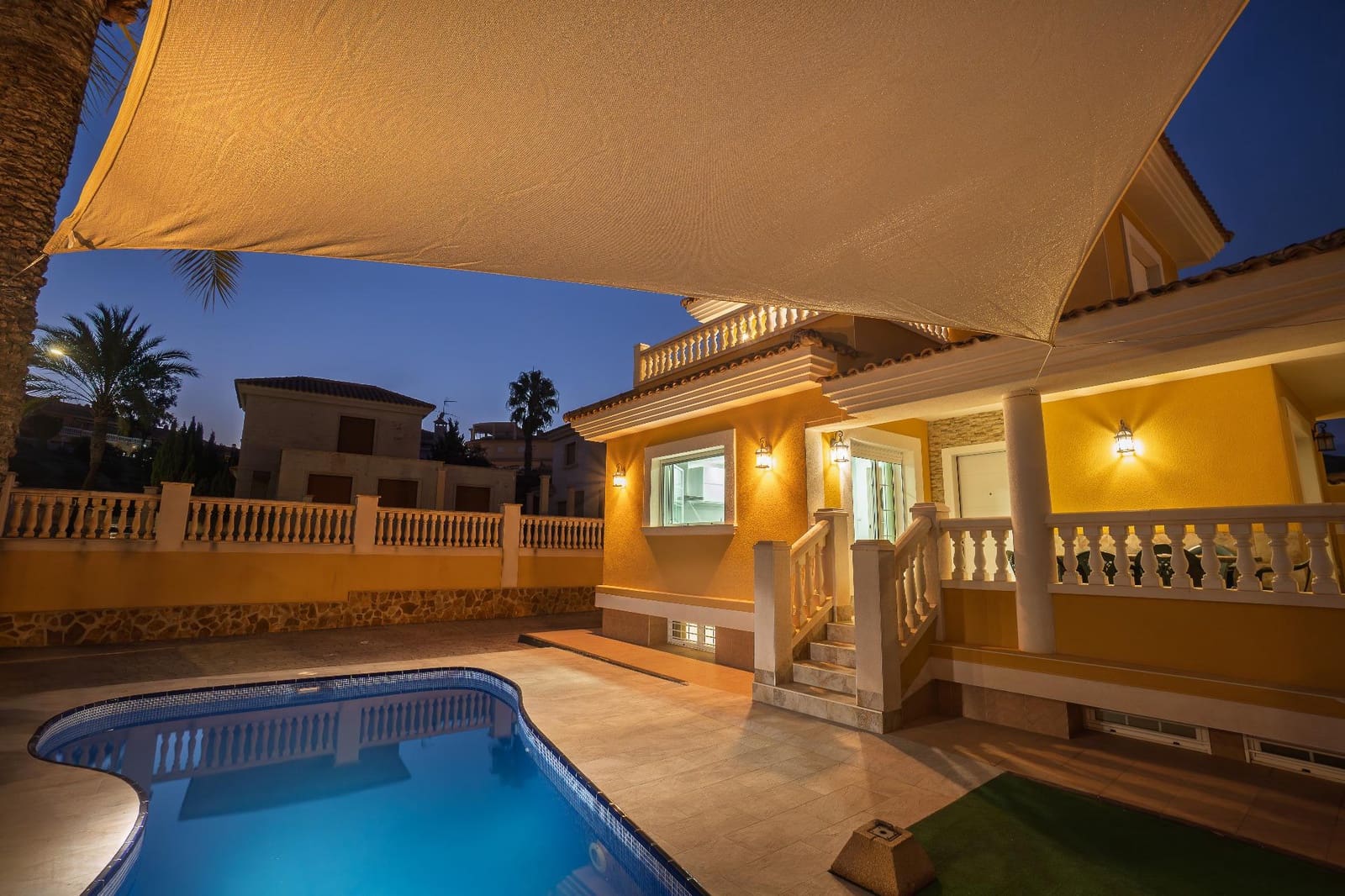 5 sypialnia Willa na sprzedaż w El Campello - 800 000 € (Ref: 9449018)