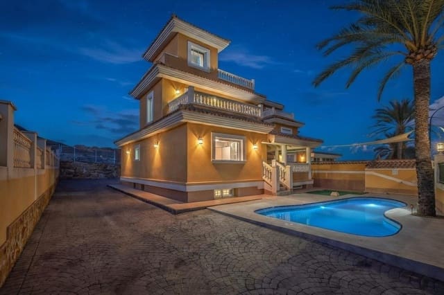 5 chambre Villa/Maison à vendre à El Campello - 870 000 € (Ref: 9449018)