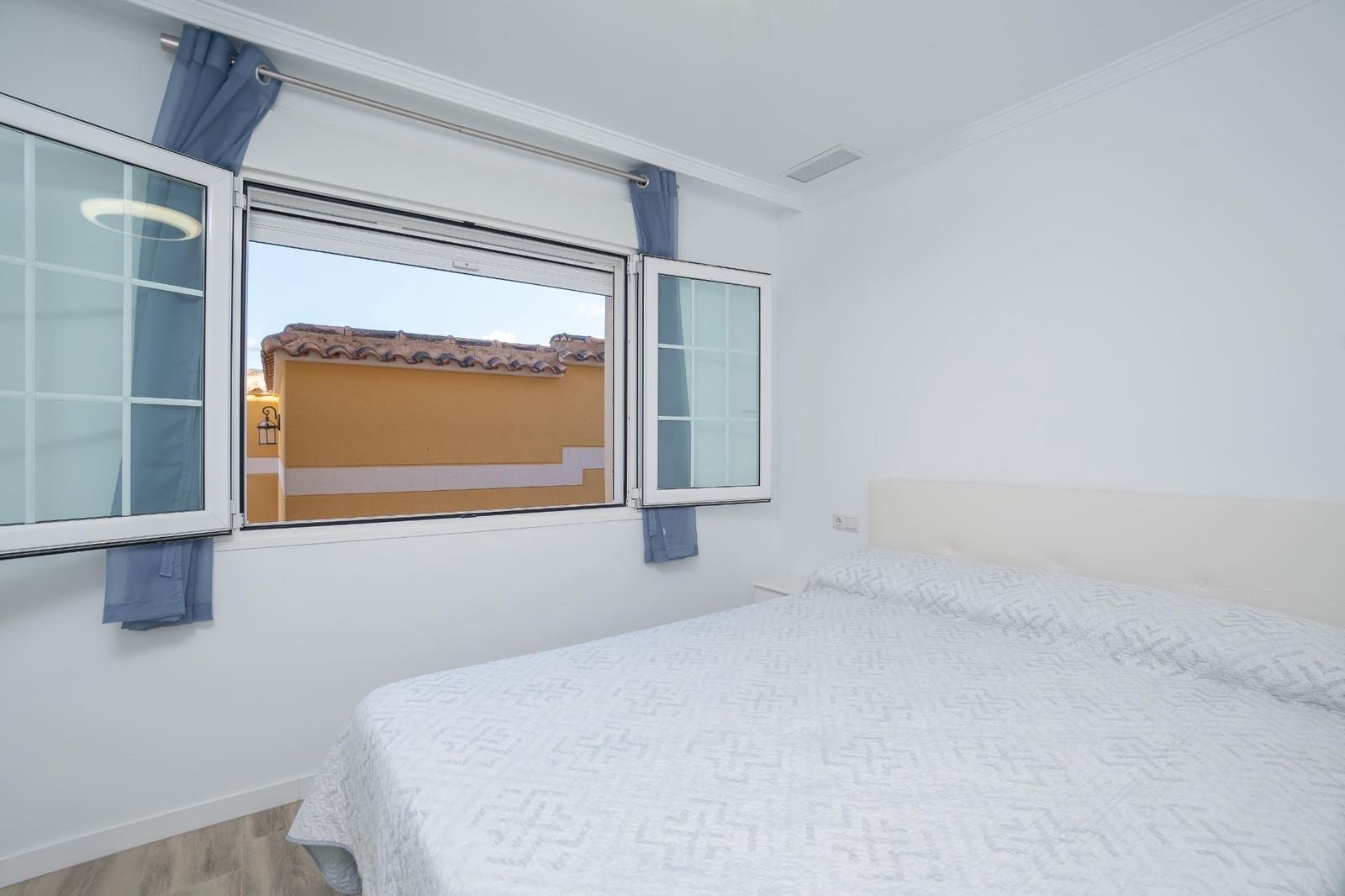 5 chambre Villa/Maison à vendre à El Campello - 870 000 € (Ref: 9449018)