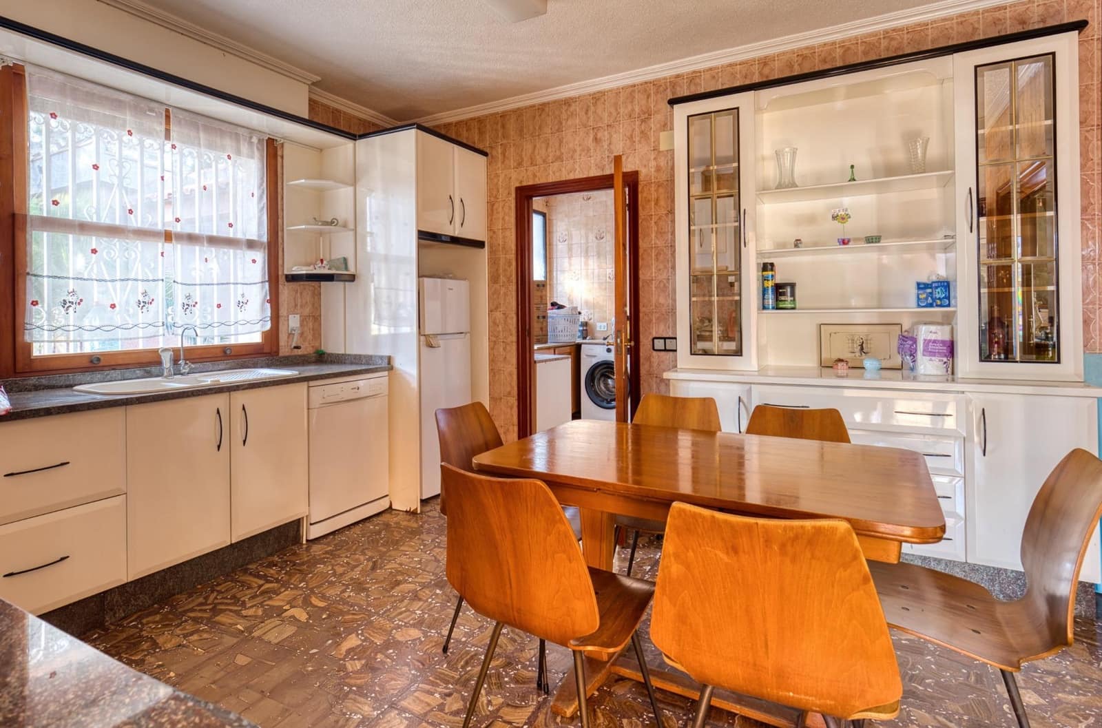 6 sypialnia Willa na sprzedaż w La Marina z garażem - 629 900 € (Ref: 9449019)