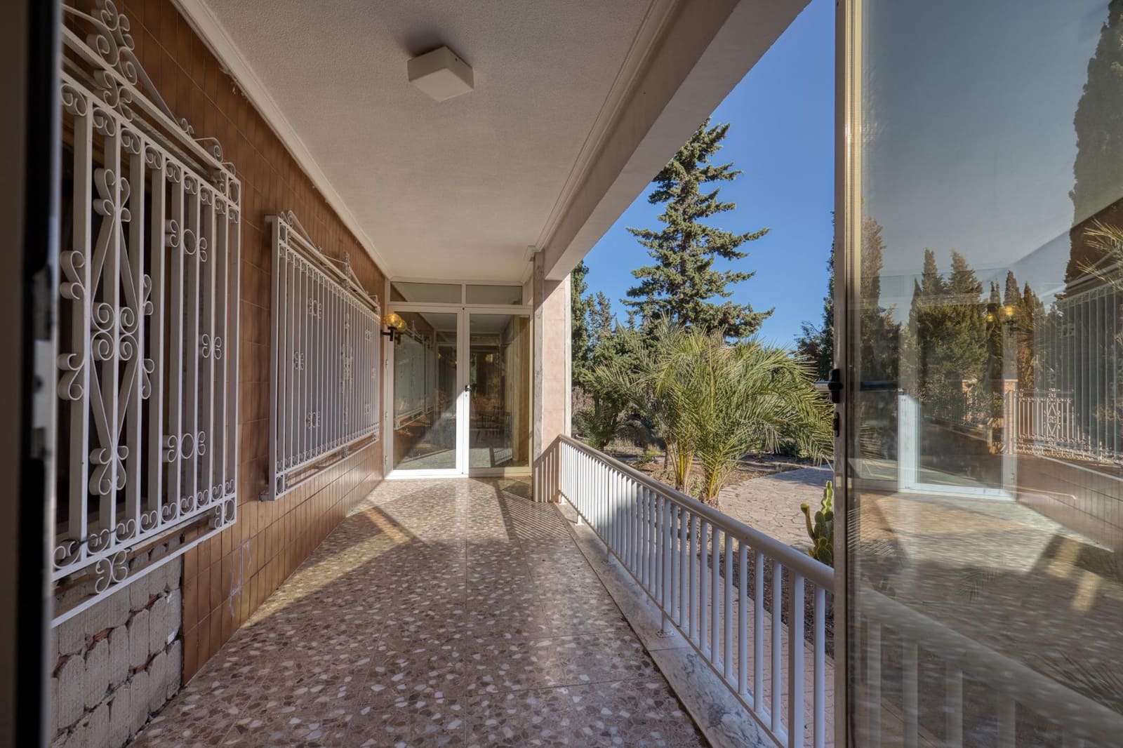 6 sypialnia Willa na sprzedaż w La Marina z garażem - 629 900 € (Ref: 9449019)