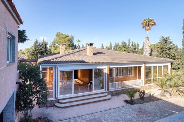 6 sypialnia Willa na sprzedaż w La Marina, Elche / Elx z garażem - 629 900 € (Ref: 9449019)