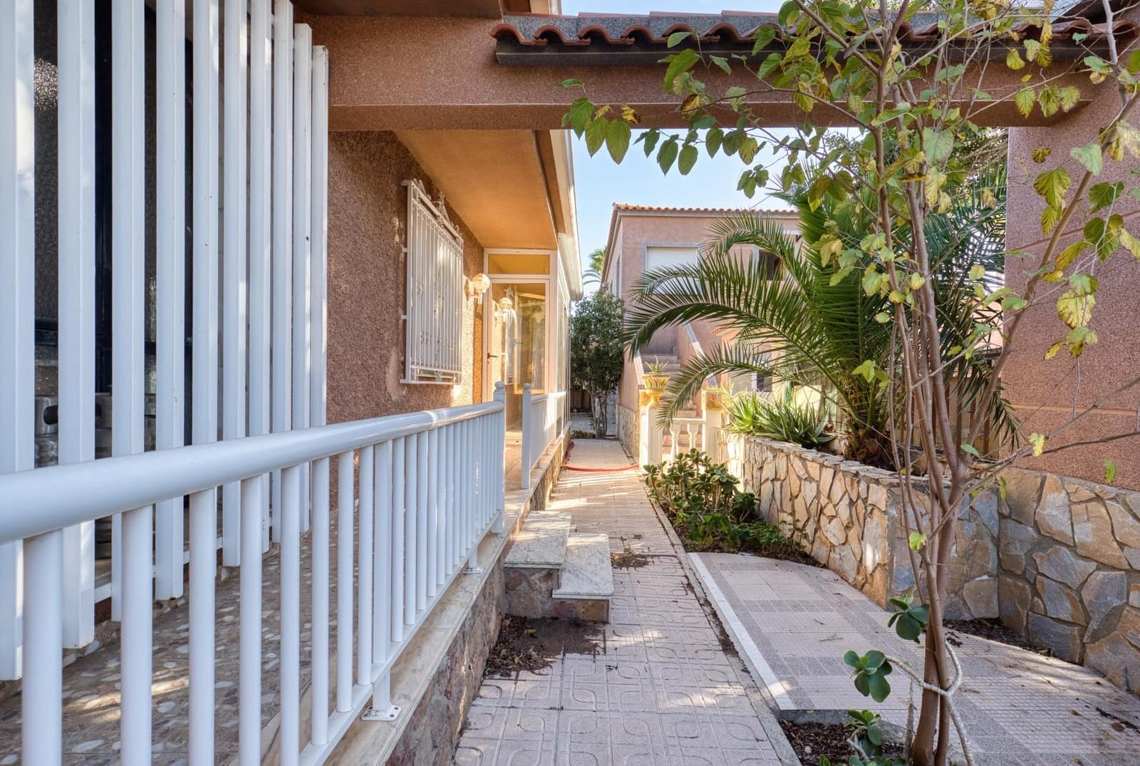 6 sypialnia Willa na sprzedaż w La Marina z garażem - 629 900 € (Ref: 9449019)