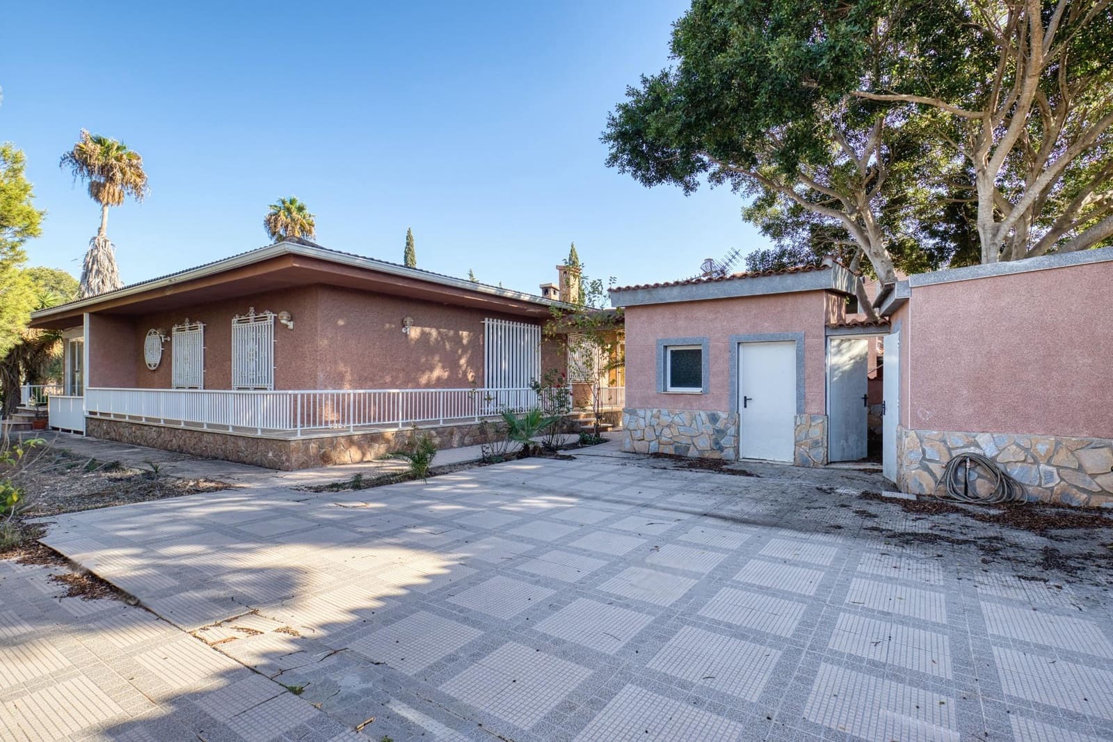 6 sypialnia Willa na sprzedaż w La Marina z garażem - 629 900 € (Ref: 9449019)