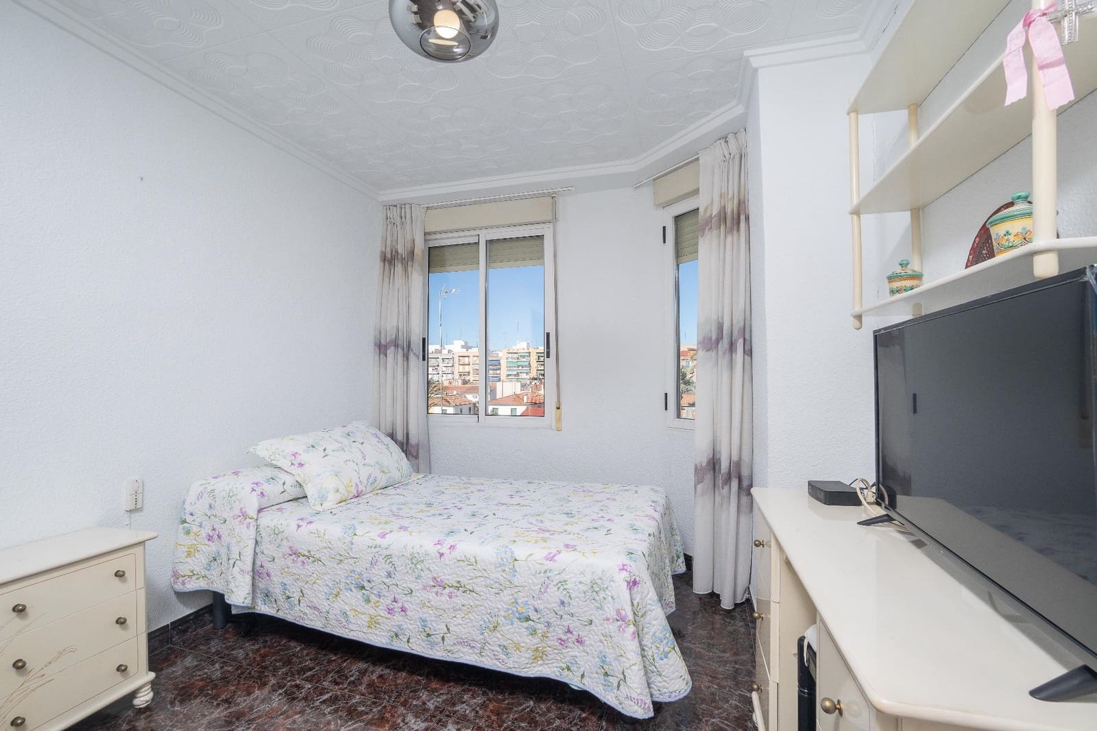 3 quarto Apartamento para venda em Elche / Elx - 94 900 € (Ref: 9449020)