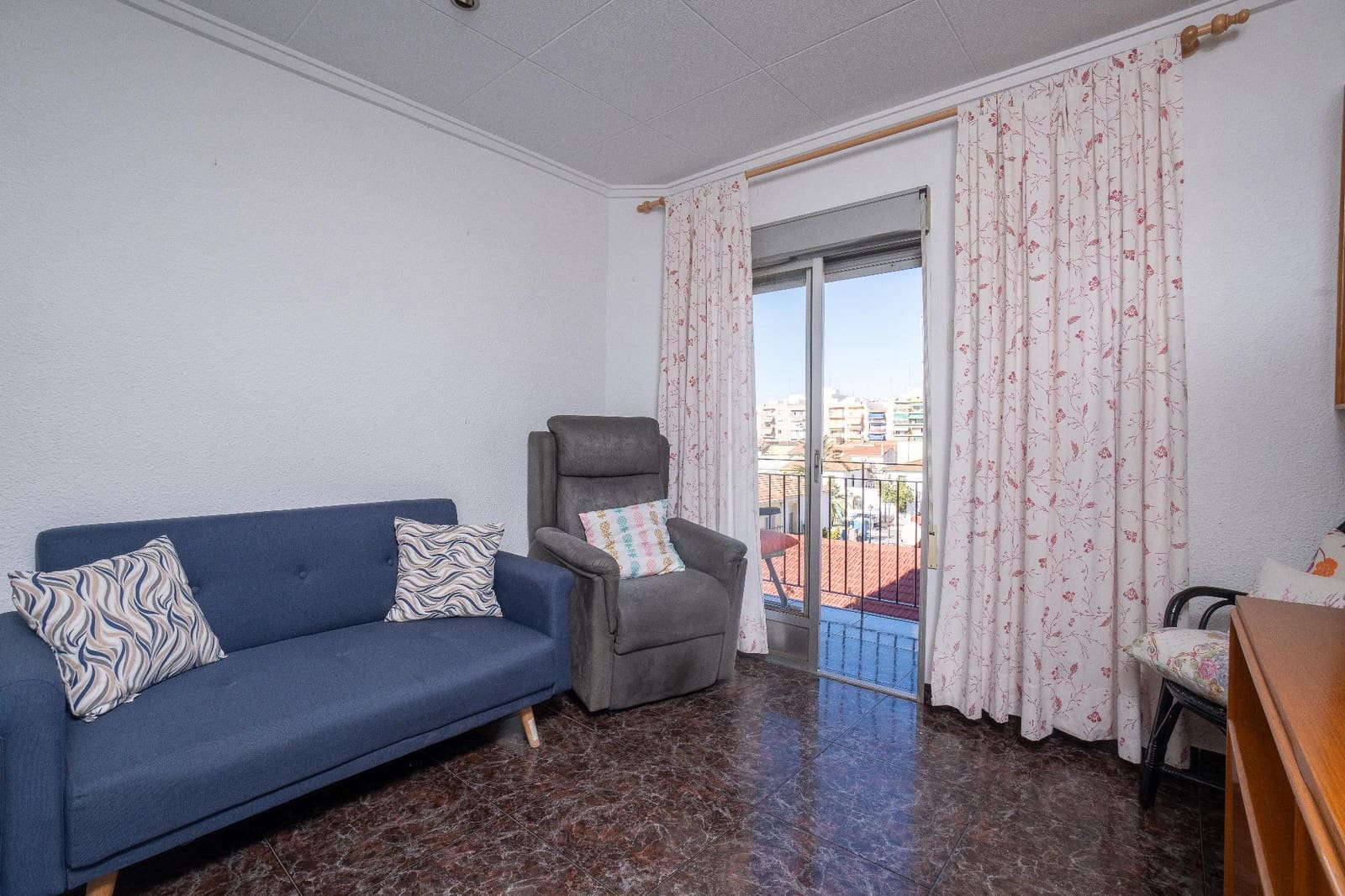 3 quarto Apartamento para venda em Elche / Elx - 94 900 € (Ref: 9449020)